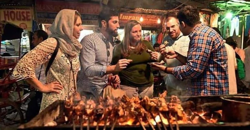 Delhi: Chandni Chowk & Spices Shoping Tour Through Tuk-Tuk - Key things you’ll really notice on this tuk-tuk route