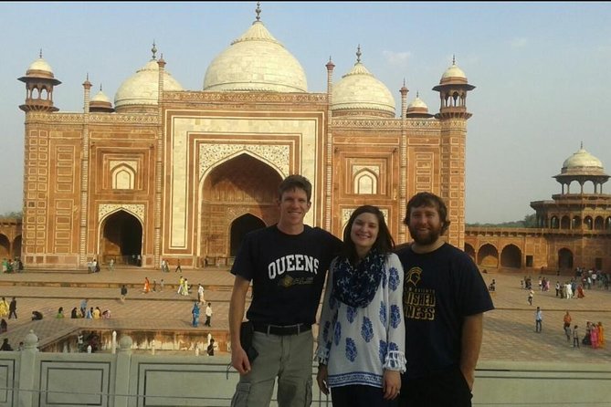 Delhi Day Tours with Lunch, Monument Entrance and Rickshaw Ride - A Small-Group Delhi Day That Moves Like a Plan