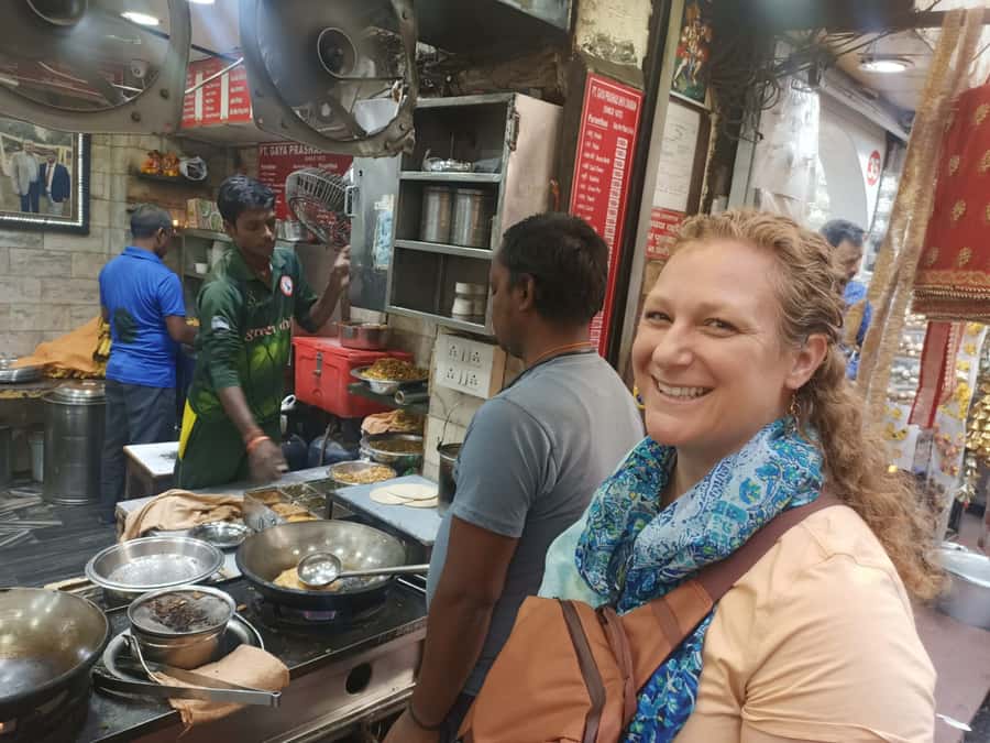 Delhi: Half or Full-Day Private Tour with Tuktuk Ride - The spice market and why street-food culture feels like daily life