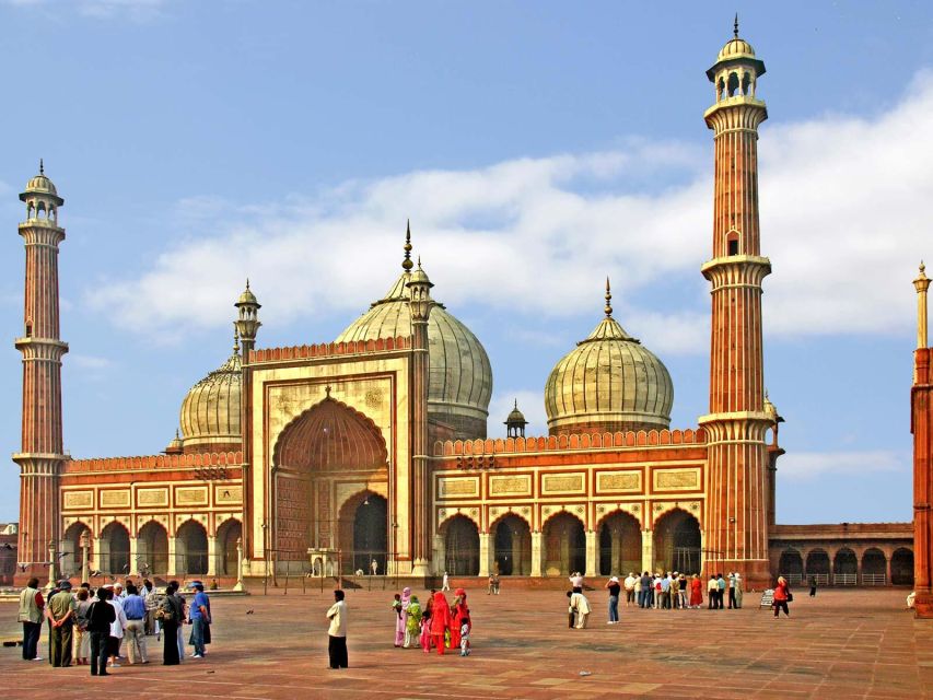 Delhi: Old Delhi City Tour with Tuk-Tuk Ride & Street Food - Chandni Chowk by Tuk-Tuk: Spice Lanes, Fast Photos, Less Strain