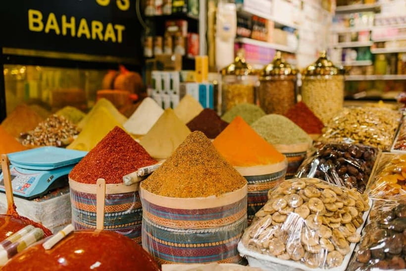 Delhi: Old Delhi Guided Tour with Rickshaw & Entry Tickets - Key things I’d circle before you go