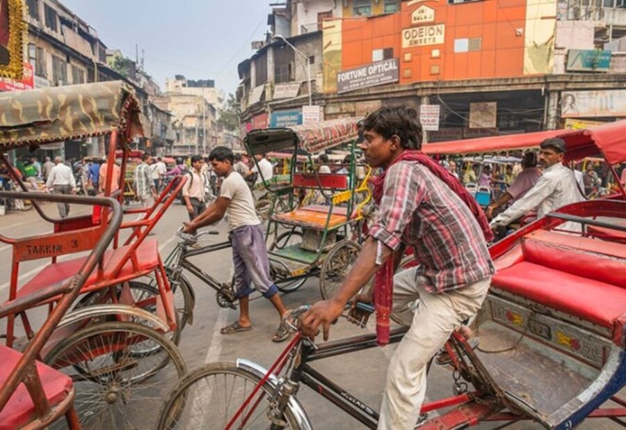 Delhi: Old Delhi Highlighs Tuk Tuk Tour With Guide - Key things that make this tour worth your time
