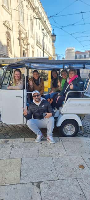 Discover beautiful Lisbon aboard a tuk tuk - Key things you’ll love most