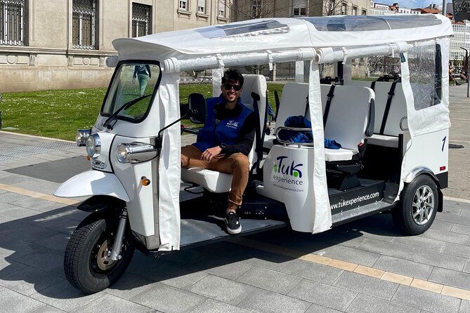 Discover Coruña 1 hour Private Tour in Tuk tuk - Key things to know before you ride