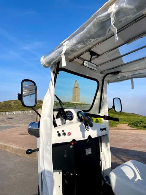 Discover Coruña: 60-Minute Private Tuk-Tuk Tour - Rolling through A Coruña in a 60-minute private bubble