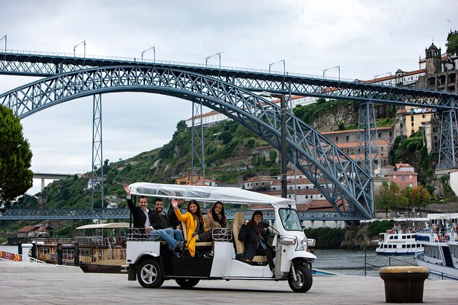 Discover Porto's Highlights on a 2-Hour Private Electric Tuk Tuk - Fontainhas: where Porto starts looking cinematic