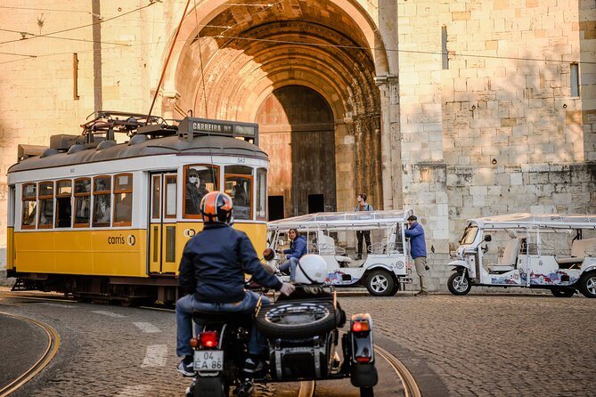 Expert Plus Lisbon Tour with Local Guide in Private Eco Tuk Tuk - Belém Tower area and the Monument to the Discoveries