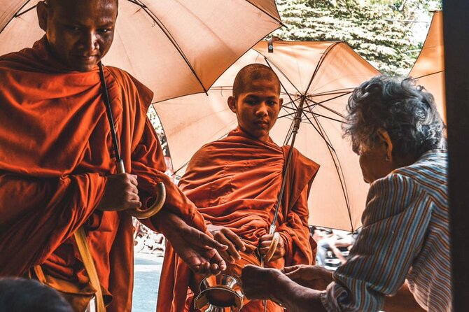 Explore Battambang full day tour by Tuk Tuk (start from 9am-6:30pm) - Kampong Pil Pagoda: villages, rivers, and fruit-farm atmosphere