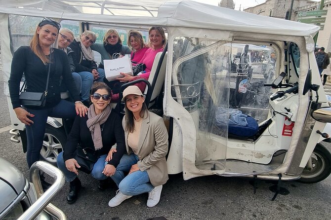 Explore Lisbon aboard our fun tuk tuk - Belem in two hours: pastéis, Jerónimos, the Tower, and the Discoveries monument