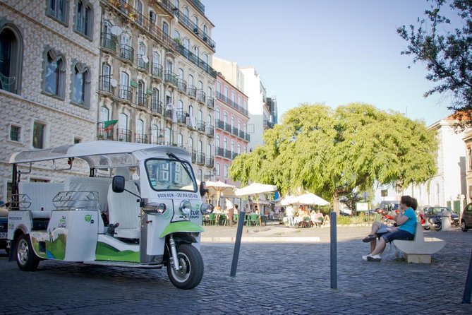 Express Lisbon | City Center and Old Town Tuk Tuk Tour - Meeting point: start at Hard Rock or link up from the cruise area