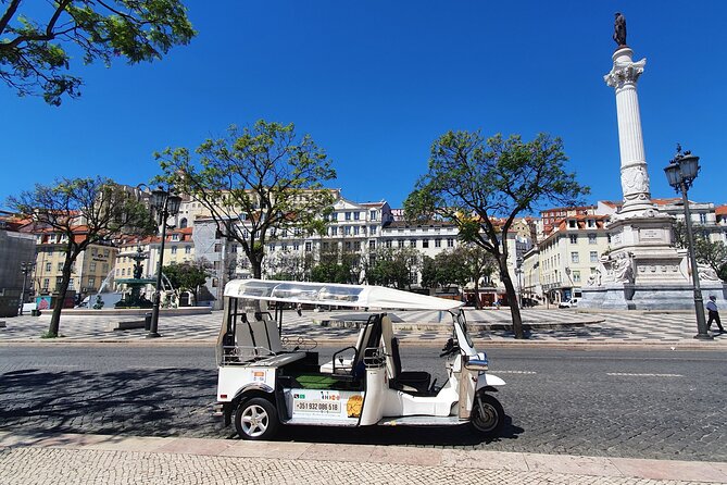 Fado TukTuk Tour 120 mins (Max 4 people) - Lisbon Cathedral Stop: A Symbol You Can Actually Place