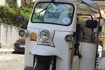 Fado TukTuk Tour 120 mins (Max 4 people) - Baixa, Rossio & Restauradores: Streets That Teach You How Lisbon Works