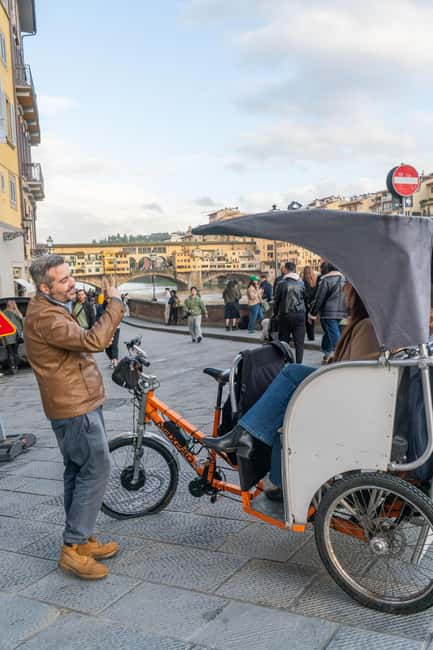 Florence: Guided City Tour by Rickshaw - Your Route: Duomo Square, Signoria, the Arno, and Repubblic Square