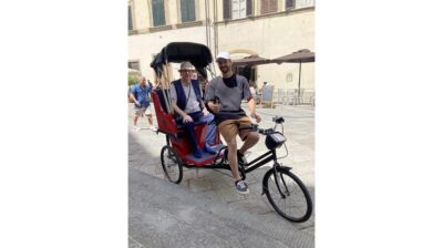 Florence: Tour of Florence by rickshaw - The 1-hour service: a quick compass through medieval and Renaissance Florence