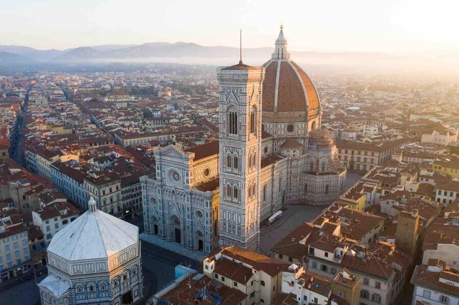 Florence: Tour of Florence by rickshaw - Stops that people remember: Santa Maria Novella and Florence’s craft traditions