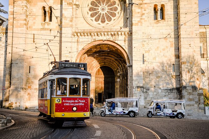 Food & Wine Lisbon Tour with Local Guide in Private Eco Tuk Tuk - Electric Eco Tuk-Tuk Lisbon: Comfortable, Scenic, and Really Convenient