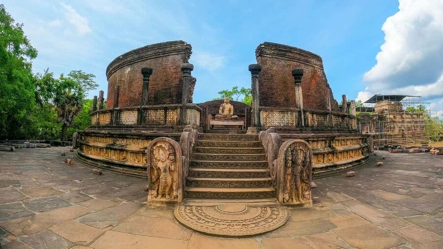 From Dambulla, Sigiriya: Polonnaruwa Tuk Tuk Day Tour - Polonnaruwa by tuk tuk: what the ride day feels like