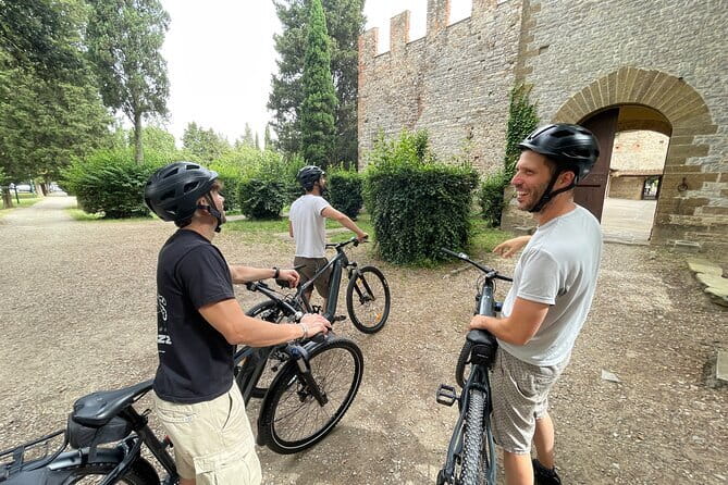 From Florence:Tuscany Tuk Tuk with Lunch, Wine & San Gimignano - Practical tips so the day stays smooth