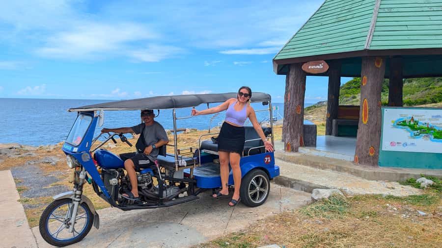 From Pattaya: Day Tour Koh Sichang Island with Tuktuk Tour - Key things that make this tour work