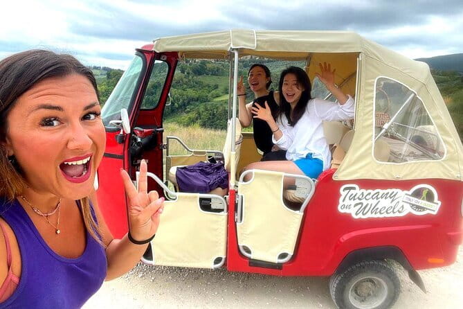 From San Gimignano: Tuscany Wine tour by Tuk Tuk with Lunch - Olive Oil and the Chance to Bring Tuscany Home