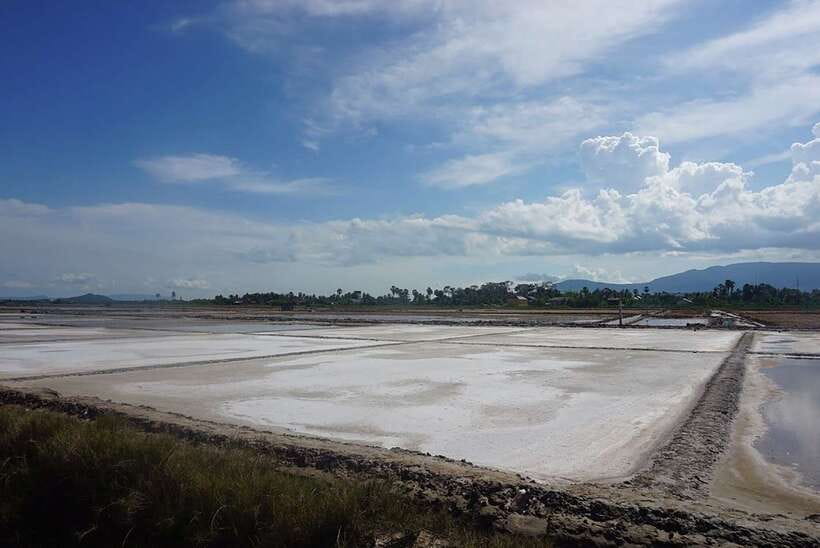 FULL DAY - Countryside Tuk-Tuk Pepper Tour + Kep - Kep Beach Time and the Sunset Plan for Salt Fields