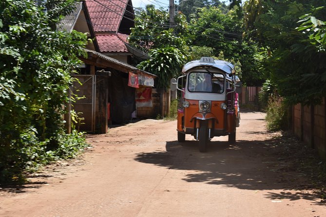 Full-Day Guided Tuk Tuk Chiang Mai Adventure and Rafting - Bamboo rafting: what to wear and what to expect