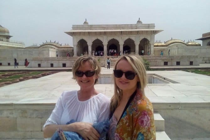 Full Day Jaipur Sightseeing Tour By Tuk Tuk - Jal Mahal Water Palace: A Lake Setting That Makes Jaipur Feel Coastal