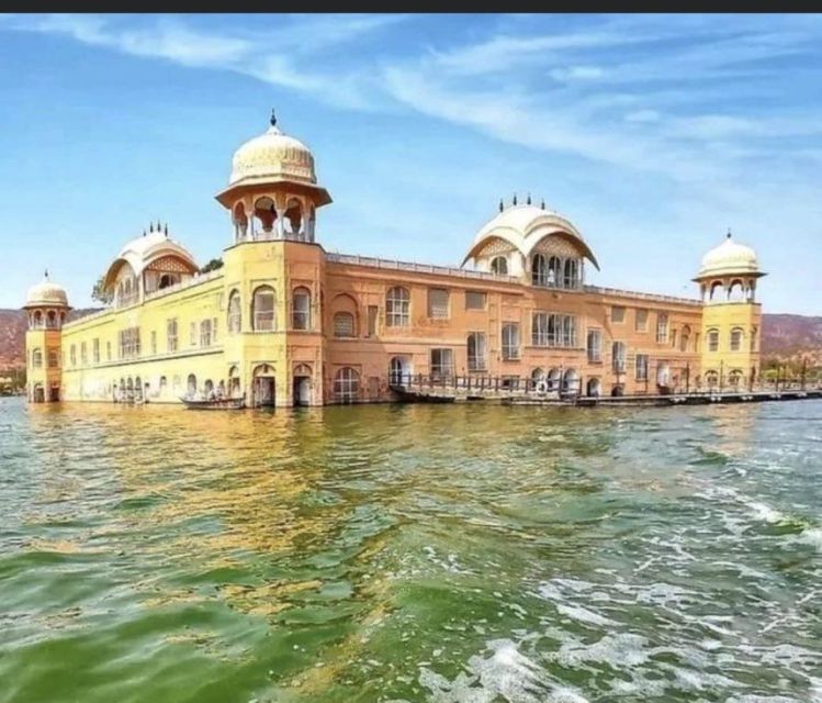 Full day Jaipur sightseeing tour by tuk tuk. - Markets and Arts & Crafts: Your One-Hour Shopping Window