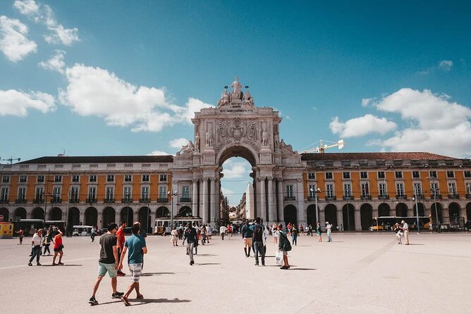 Full Day Lisbon Tour with Local Guide in Private Eco Tuk Tuk - Monument to the Discoveries, MAAT, and Cais do Sodré: Lisbon by water and food