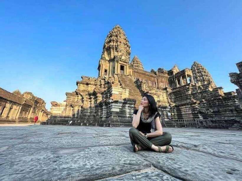 Full Day Private of Angkor Wat Tour with Tuk Tuk - Angkor Wat: photo stop, walking, and the lotus-bud towers