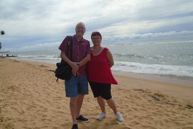 Fun and Scenic Negombo Tour by Tuk Tuk - Negombo Beach near the airport: a short reset by the water