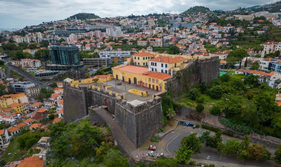 Funchal : 1 hour City Tour by Tuk-Tuk - Getting picked up: hotel or cruise terminal, in the real world