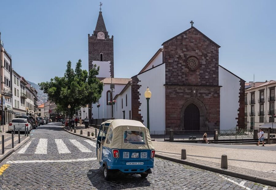 Funchal: 2-Hour Tuk-Tuk Tour with Cable Car Finale - Comfort, Safety, and Weather: How the Tour Holds Up