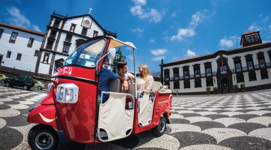 Funchal at Night Private Tour by Tuk Tuk - Hotel Pickup in Funchal and a Quick, Friendly Start