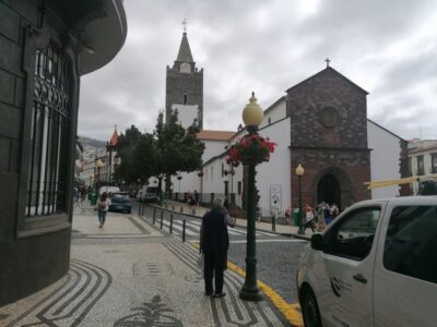Funchal: Private Guided Tour of Historic Center by Tuk Tuk - Avenida do Mar pickup and a smooth start into Núcleo Histórico de Santa Maria