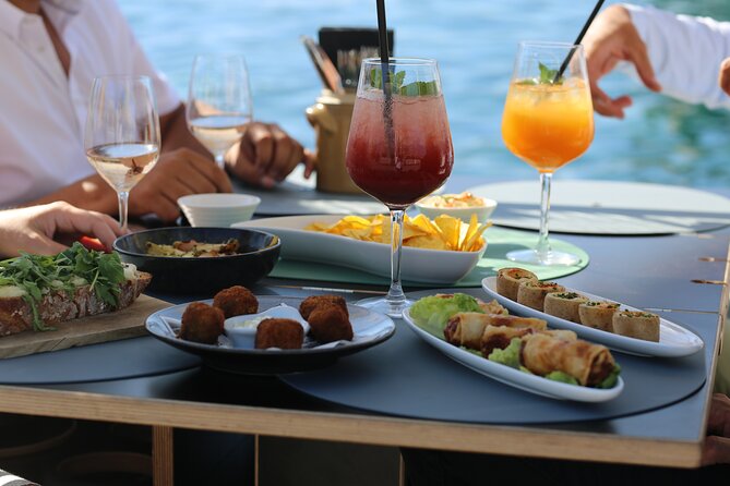 Geneva Apero TukTuk Tour - Why Geneva Apero on an eTukTuk feels like the right kind of fun