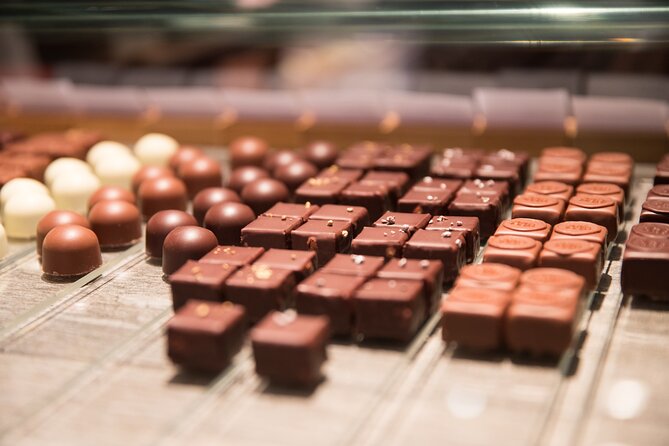 Geneva Chocolate Tour in a Tuk Tuk - Practical details that matter on the day