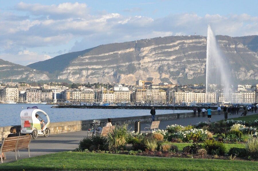 Geneva: Highlight Tour in TukTuk - Key reasons this Geneva TukTuk tour works