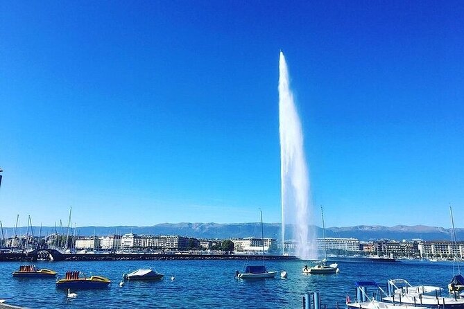 Geneva: Sightseeing of top Places Tour Electric TukTuk 1H15 tour - Meeting Up at Tour du Molard, Plus Hotel Pickup Comfort