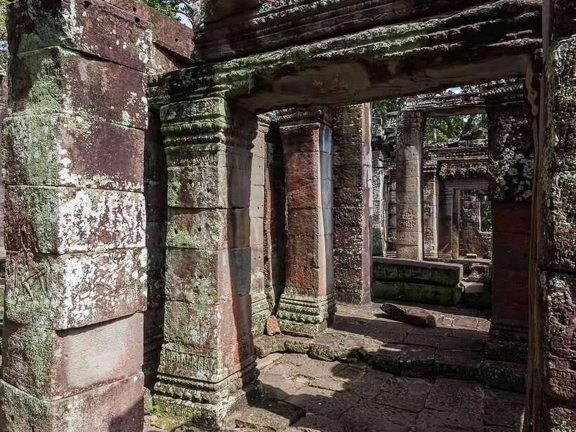 Grand Circle With Sunset Private Tuk-Tuk - Neak Pean Temple: A Key Midday Stop That Changes the Pace