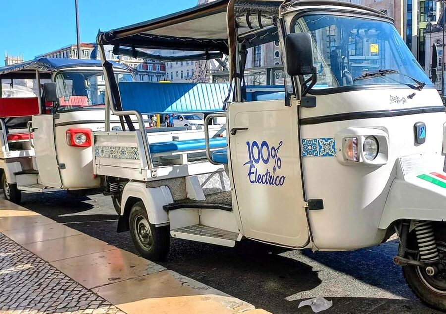 Guided Electric Piaggio Tuk-Tuk Tour of Historic Lisbon - What the guides actually do for you (and why it matters)