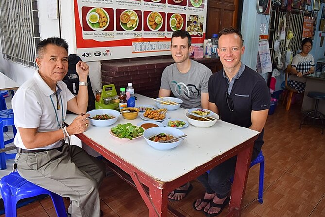 Half Day Chiang Mai City and Culture tour by Electric Tuk Tuk (Private Tour) - Who this private tour suits best