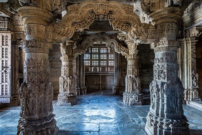 Half-Day Eklingji & Nagda Temple Tour by Tuk-Tuk or Car - Temple etiquette and photo tips that actually help