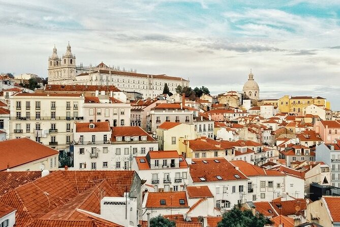 Half-Day Private Lisbon Tour by Tuk Tuk - Baixa de Lisboa and Lisbon Cathedral: center-city Lisbon