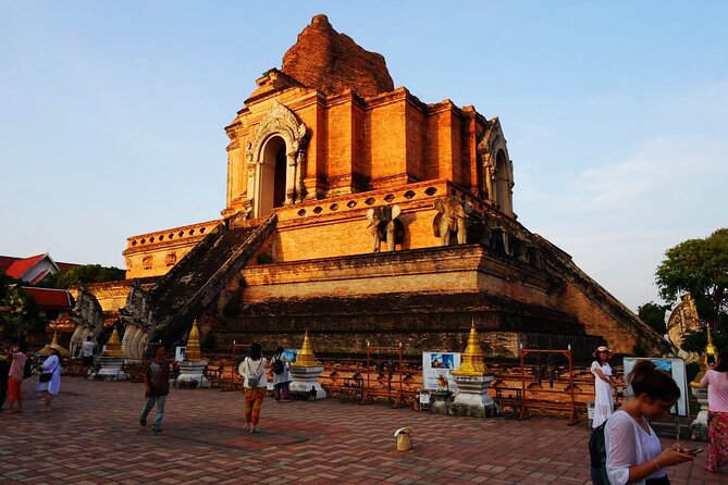 Half-Day Private Night Tour by Tuk Tuk in Chiang Mai City - Price and value: what $29.79 per group really buys