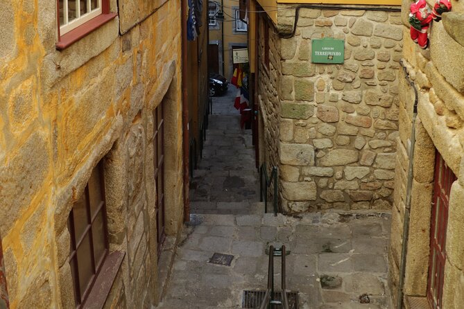 Half Day Private Tour in TukTuk Porto Jewish Heritage - Meeting point, timing, and how to plan your day