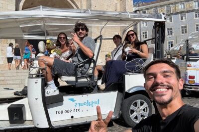 Halfday Tuk Tuk Tour Lisbon Highlights-Viewpoints-Local Stories - Cathedral Stop: Santa Maria Maior and the 12th-Century Story Under Two Towers