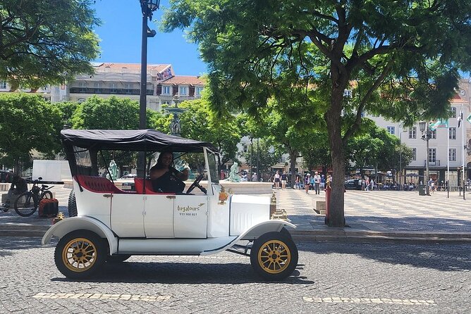 Heart of Lisbon Private Tuk Tuk Tour - Feira da Ladra: Lisbon’s Flea Market Energy in Alfama