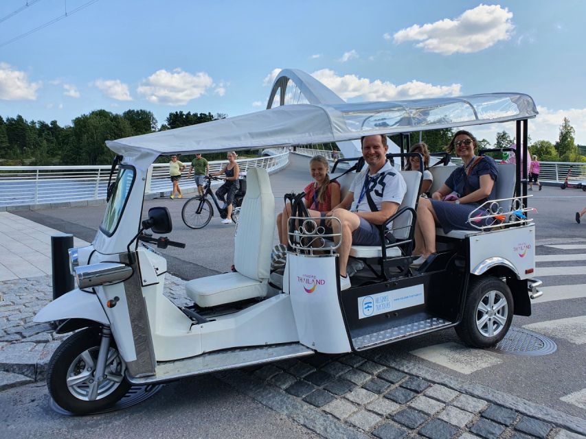 Helsinki City: 2.5-Hour City Tour with Electric TukTuk - Why a quiet electric TukTuk fits Helsinki so well