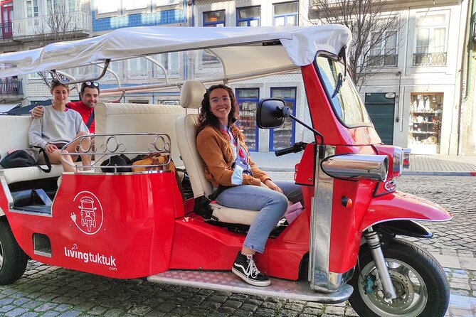 Historic Porto by Private Electric Tuk Tuk to Top Landmarks - Why a 100% electric tuk-tuk fits Porto so well
